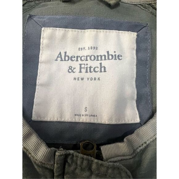 Abercrombie & Fitch military style olive green snap button size small jacket - Picture 6 of 6